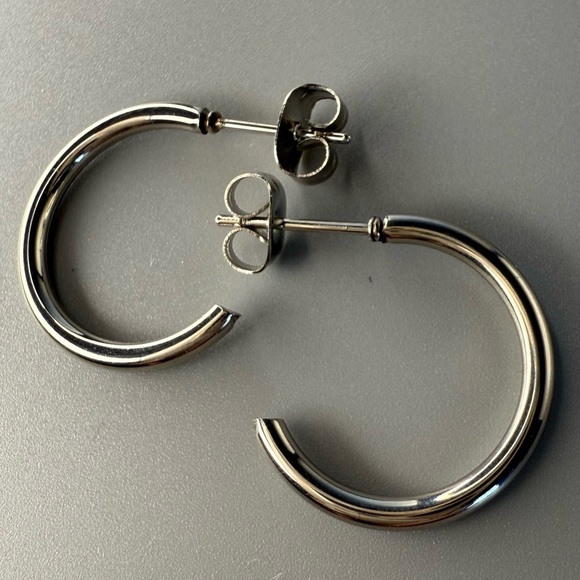 Stainless Steel Huggie Hoop Earrings 15mm - Picture 6 of 7